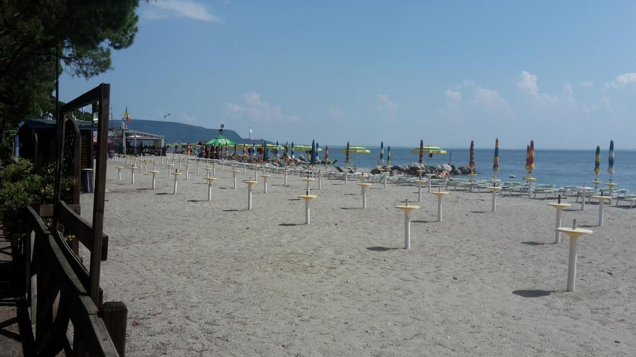 Appartamento Lido 'With Parking Space Included' Toscolano Maderno Dış mekan fotoğraf